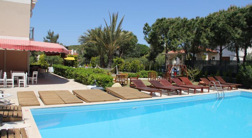 R+ Hotel By Rooms Çeşme Zewnętrze zdjęcie