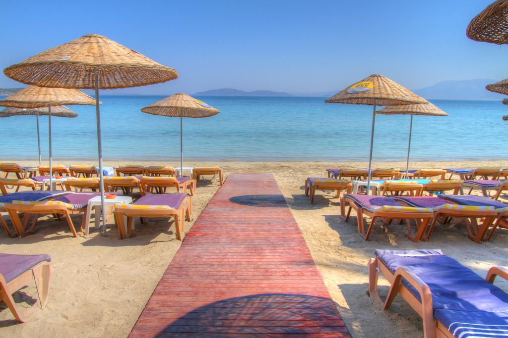R+ Hotel By Rooms Çeşme Zewnętrze zdjęcie