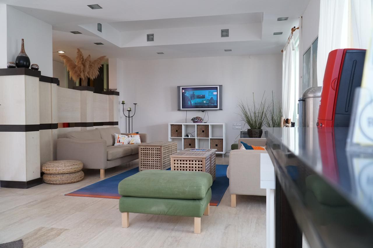 R+ Hotel By Rooms Çeşme Zewnętrze zdjęcie