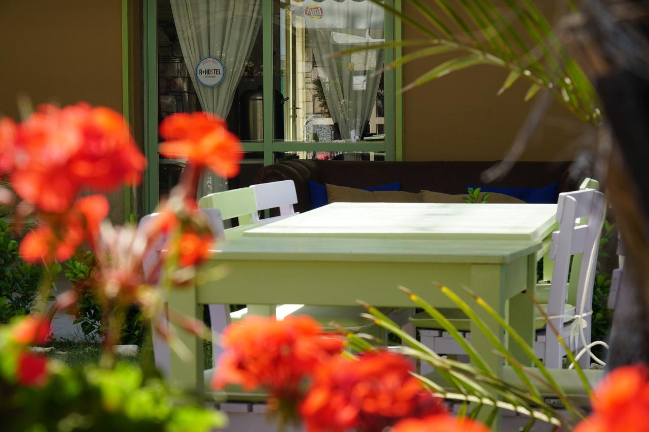 R+ Hotel By Rooms Çeşme Zewnętrze zdjęcie